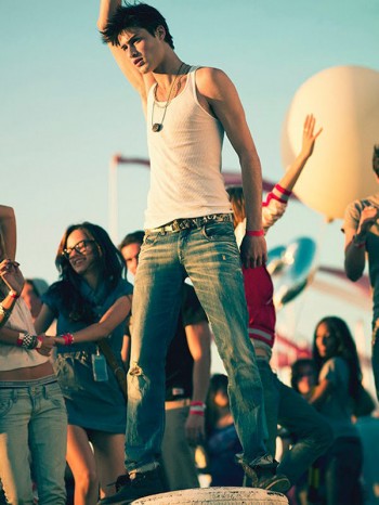 Aram Gevorgyan for Hilfiger Denim Spring/Summer 2010 Aram Gevorgyan for Hilfiger Denim Spring/Summer 2010