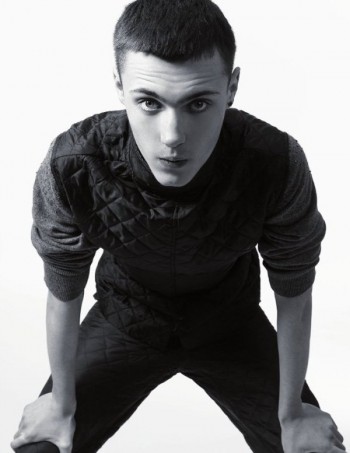 Callum Wilson by Dimitris Theocharis in Blink for Schön!