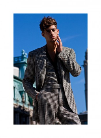 Portrait | Dennis Droemer by Oscar Correcher Portrait | Dennis Droemer by Oscar Correcher