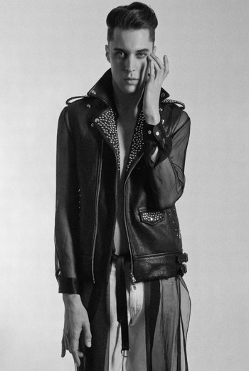 Fingers Crossed Fall 2010 | Dylan Monroe, Nick Palmer & Lindley by Masataka Suemitsu Fingers Crossed Fall 2010 | Dylan Monroe, Nick Palmer & Lindley by Masataka Suemitsu