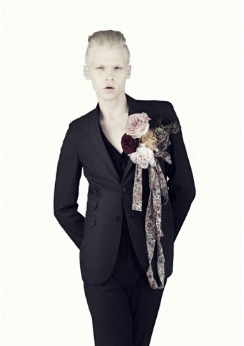 Fifth Avenue Shoe Repair Spring 2010 Campaign | Wiktor Hansson & Rasmus E by Nils Odier Fifth Avenue Shoe Repair Spring 2010 Campaign | Wiktor Hansson & Rasmus E by Nils Odier