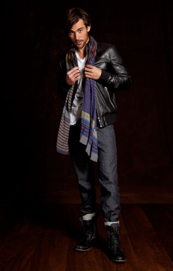 Guess by Marciano Fall/Winter 2012 is US-Ready Guess by Marciano Fall/Winter 2012 is US-Ready