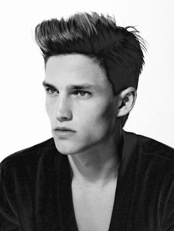 Portrait | Jules Hamilton by Christian Rios Portrait | Jules Hamilton by Christian Rios