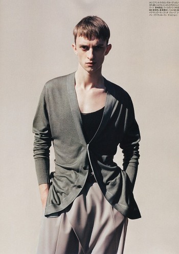 Lightness & Minimal | Marko Brozic by Katsuhide Morimoto for High Fashion Lightness & Minimal | Marko Brozic by Katsuhide Morimoto for High Fashion