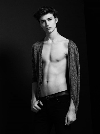 Portrait | Nico Krull by Richard Pier Petit Portrait | Nico Krull by Richard Pier Petit
