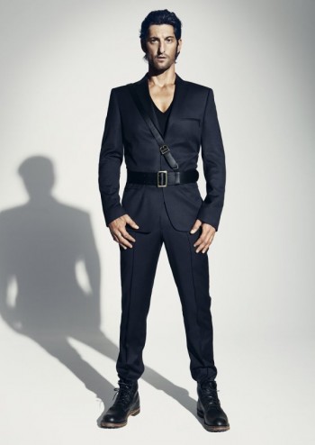 Tony Ward by Nelson Simoneau for John Bartlett Collection Signature Simons Fall 2010 Campaign Tony Ward by Nelson Simoneau for John Bartlett Collection Signature Simons Fall 2010 Campaign