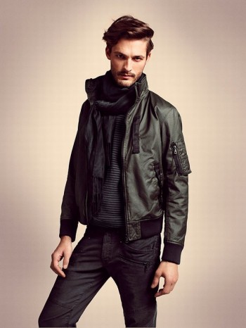 Ben Hill & Sean O’Pry for Uniqlo Fall 2010