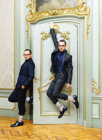 Twin Set | Viktor & Rolf by Blommers & Schumm Twin Set | Viktor & Rolf by Blommers & Schumm