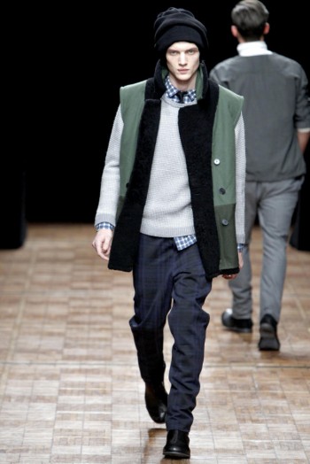 Yigal Azrouël Fall 2011 | Paris Fashion Week Yigal Azrouël Fall 2011 | Paris Fashion Week