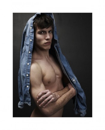 Daily Fix | Adrian Cardoso by Laura Egan