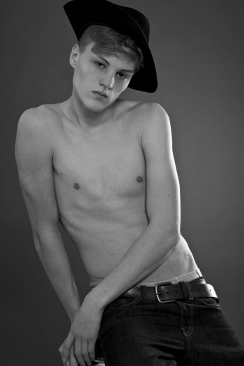 Fresh Face | Buck by Petra Reimann