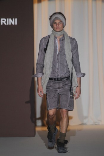 Daniele Alessandrini Spring 2011 | Milan Fashion Week