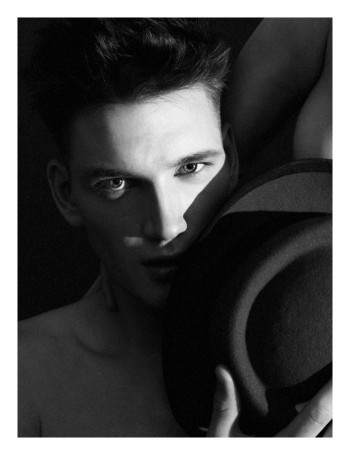 Outtakes | Florian van Bael by Zeb Daemen for Fashionisto Winter/Spring 2012
