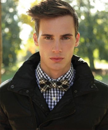 Jonathan Nielssen by Rodrigo Ruiz in Theme Park