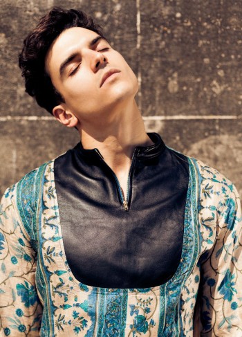 Mateo Dergaoui Spends a Sunny Day with Sergei Yahchybekov Mateo Dergaoui Spends a Sunny Day with Sergei Yahchybekov