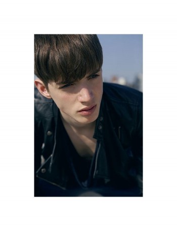 Portrait | Olli Greb by Dennis Weber Portrait | Olli Greb by Dennis Weber