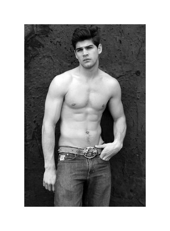 Portrait | Ryan Bertroche by Samuel Zakuto Portrait | Ryan Bertroche by Samuel Zakuto