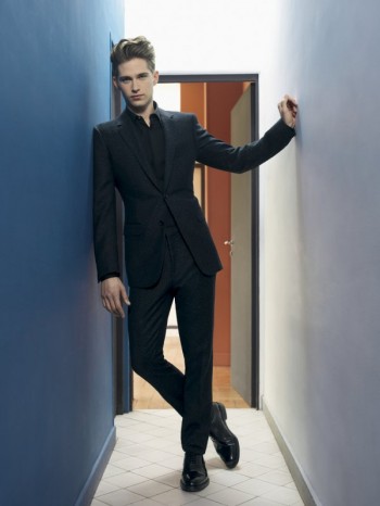 Travis Davenport by Tom Watson for Cerruti Fall 2010 Campaign Travis Davenport by Tom Watson for Cerruti Fall 2010 Campaign