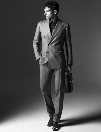 Alexandre Cunha is a Sharp Suited Vision for L’Expansion Tendance