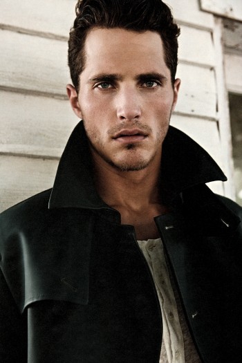 Ollie Edwards Embraces Military Styles for Details