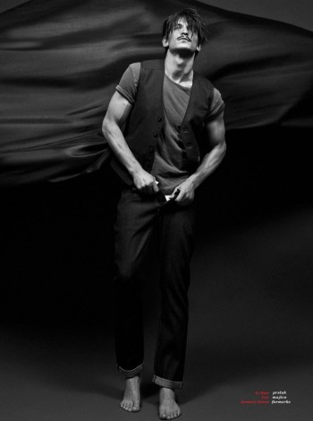 Jarrod Scott Dons Denim for Serbian Men’s Health