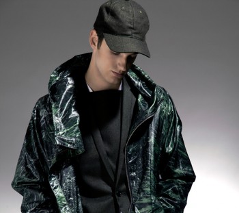 Manuel Vega in ‘Sesión Militar Hombre’ by Pelagio Armenta for Fashionisto Exclusive