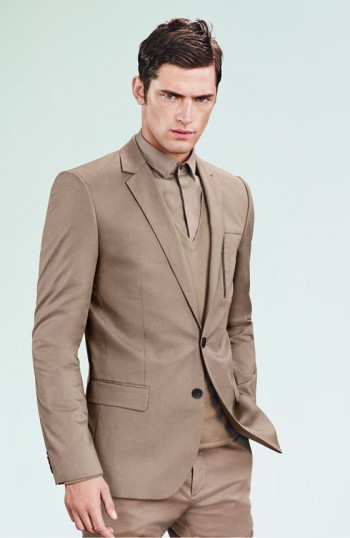 Sean O’Pry is in a Minimal Mood for HUGO by Hugo Boss Spring 2013 Campaign Sean O’Pry is in a Minimal Mood for HUGO by Hugo Boss Spring 2013 Campaign