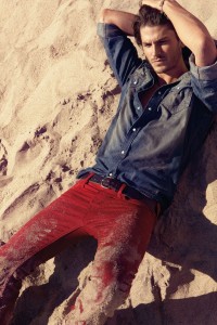 Style: "121107_TRU_08"