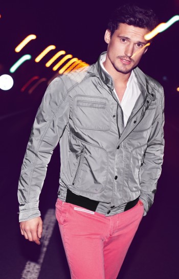 A Dashing Sam Webb Models Digel’s Spring/Summer 2013 Collection A Dashing Sam Webb Models Digel’s Spring/Summer 2013 Collection