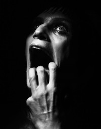 the-aktionist-(spread)-10