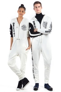 76530_0.unisex-hero