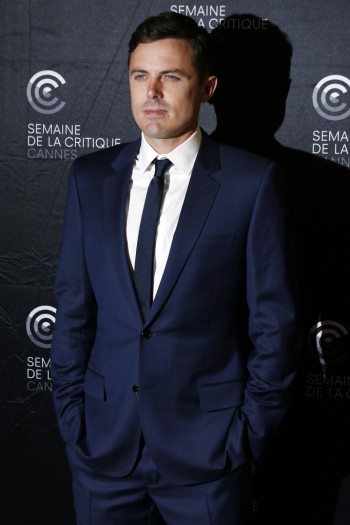 Casey Affleck Wears Dior Homme to ‘Ain’t Them Bodies Saints’ Photocall