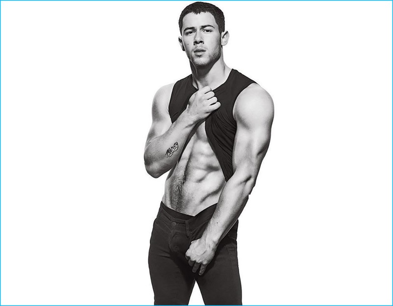 Nick Jonas Flashes His Six Pack For Men S Fitness Cover The Fashionisto