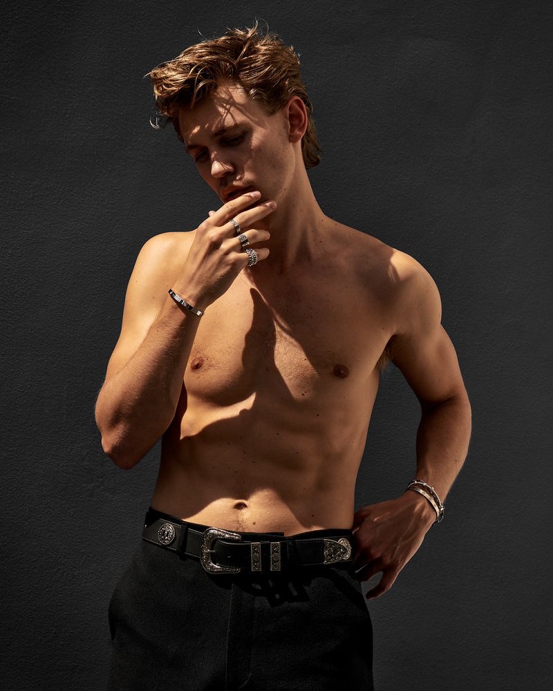 Austin Butler Paparazzi Bulge Photos And Posing Shirtless For Magazines