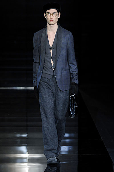 Milan Fashion Week | Giorgio Armani Fall 2010 – The Fashionisto