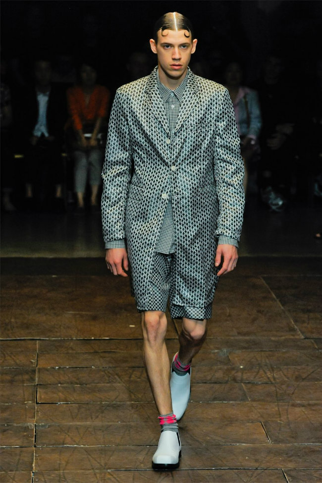 Comme des Garçons Spring 2012 | Paris Fashion Week – The Fashionisto