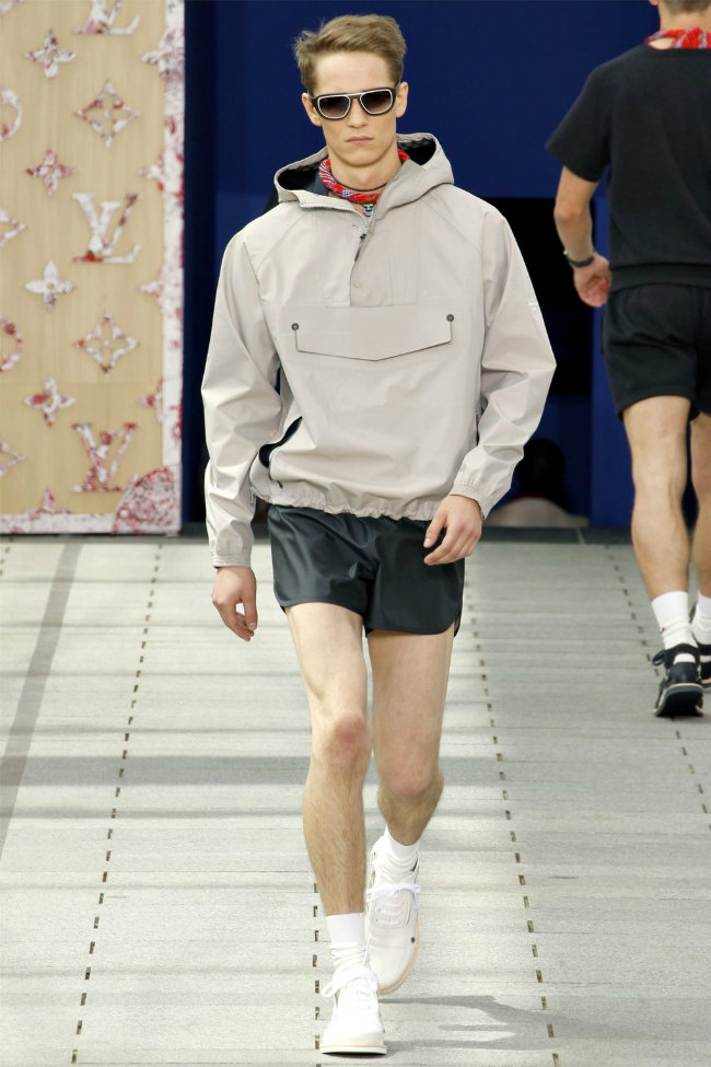 Louis Vuitton Spring 2012 | Paris Fashion Week – The Fashionisto
