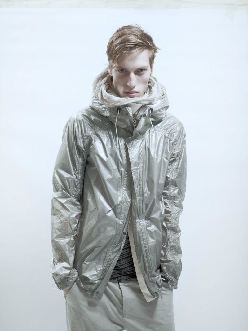 Matthijs by Mote Sinabel for The Viridi-anne Spring 2012 – The Fashionisto