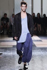 Yohji Yamamoto Spring/Summer 2013 | Paris Fashion Week – The Fashionisto