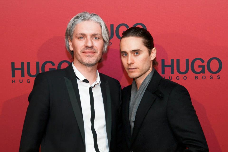 Hugo go1st. Jared Leto Hugo Boss. Джаред лето фото из рекламы Хуго босс 2010 год. Джаред лето красивые фото. Хорнтхобель Хуго и том.