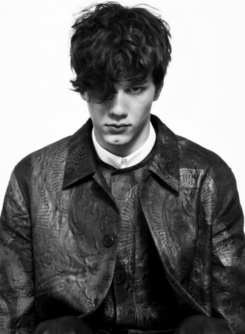 Simone Nobili Covers TenMag – The Fashionisto