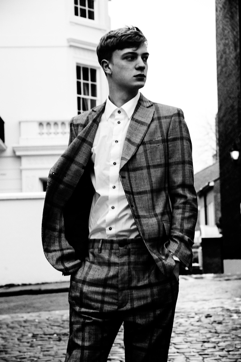 Tom Watts in 'Another London Day' by Daniel Lehenbauer for Fashionisto ...