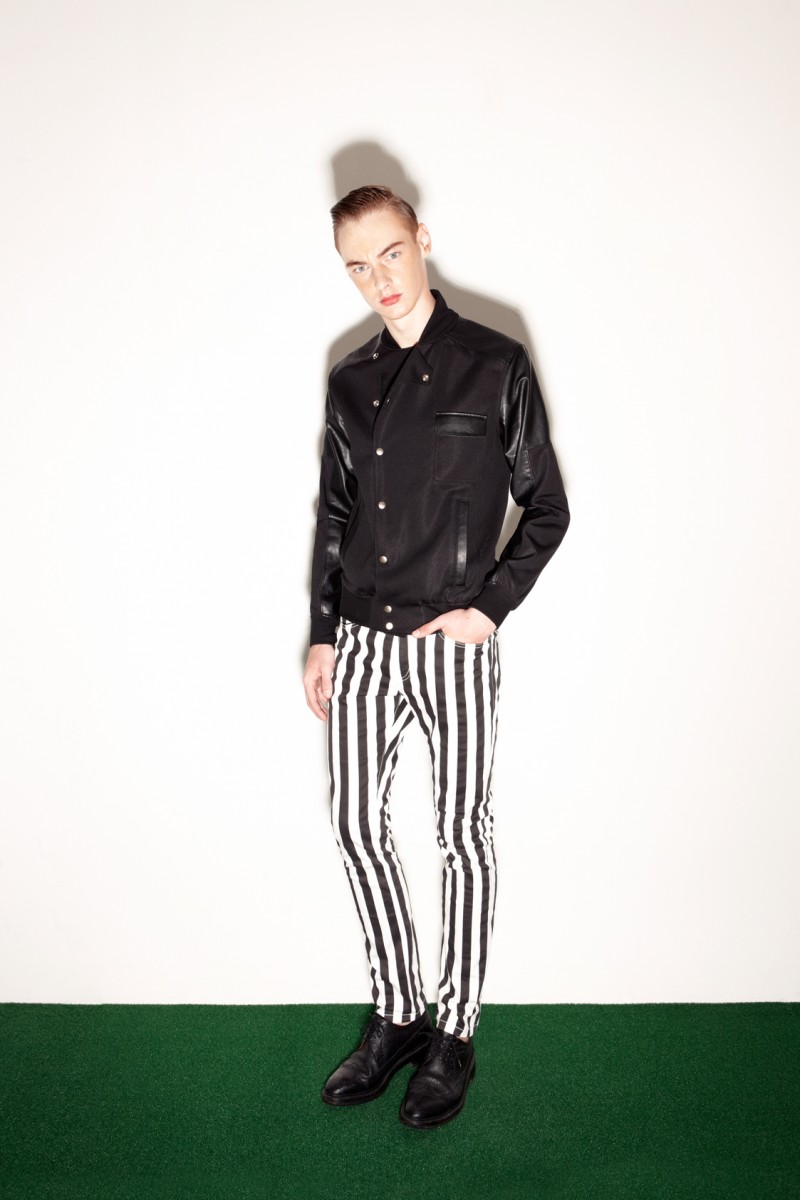 Roberto Sipos Graces Munsoo Kwon's Spring/Summer 2014 Lookbook – The ...