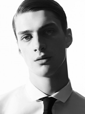 Matthew Bell Wears Suits & Leather for Dior Homme Les Essentiels – The ...