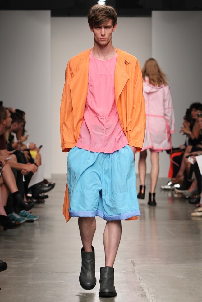 The 90s Edit  Embrace the Spring/Summer 2014 90s Trend – The Fashionisto