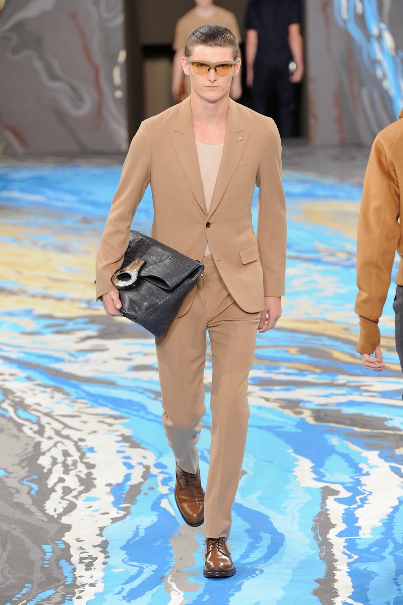 Louis Vuitton Menswear Fashion Show, Collection Fall Winter 2014 presented  during Paris Fashion Week, Runway look # 0014 – NOWFASHION