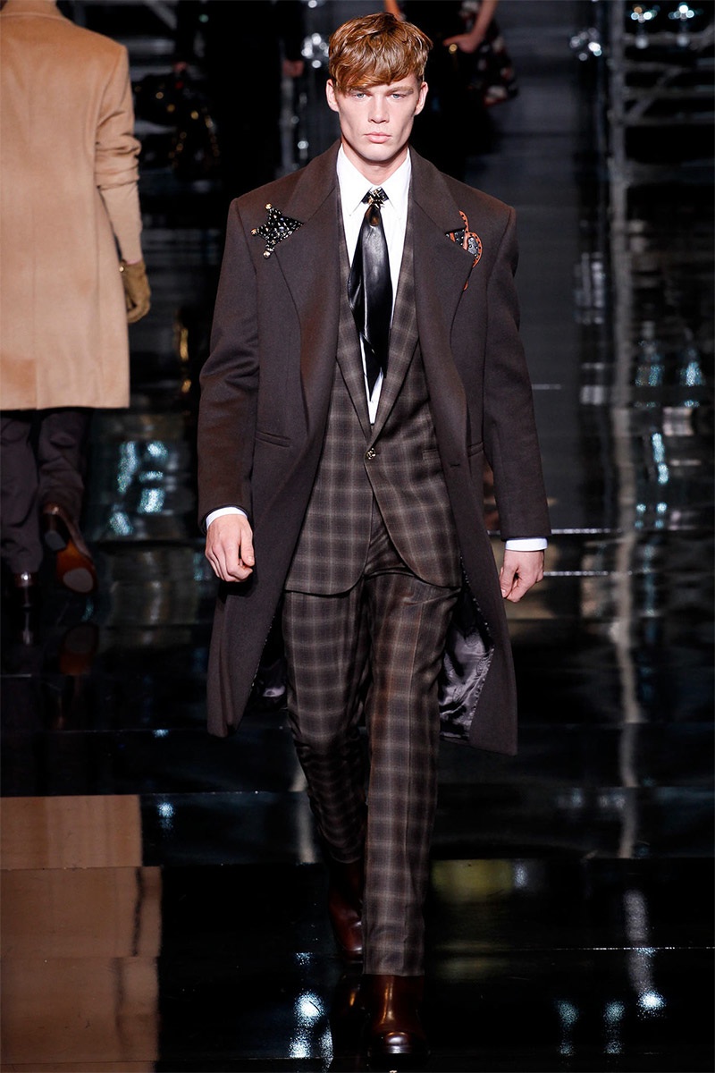 Versace Men Fall/Winter 2014  Milan Fashion Week – The Fashionisto