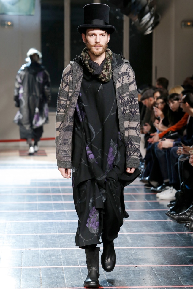 Yohji Yamamoto Fall/Winter 2014 | Paris Fashion Week – The Fashionisto
