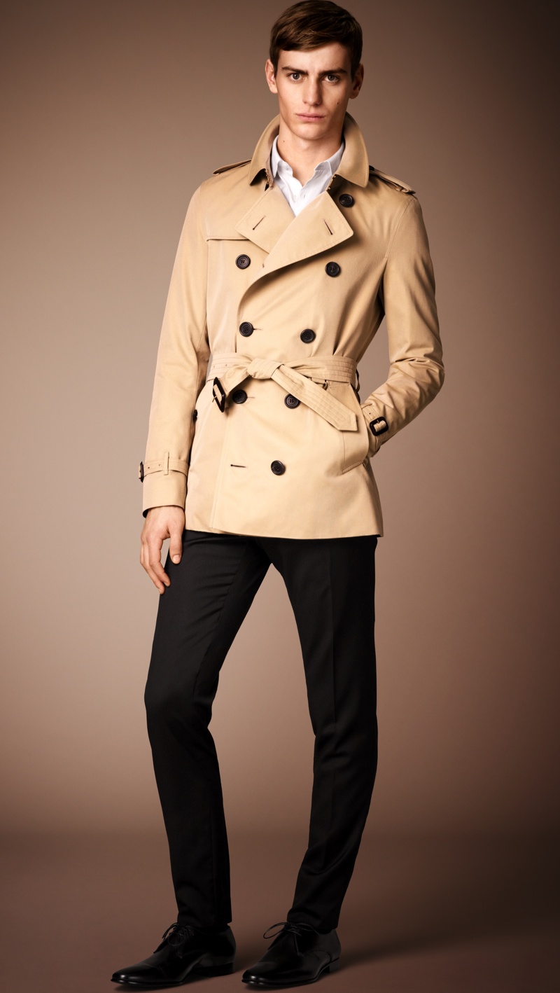 How to Wear Trench Coats for Men