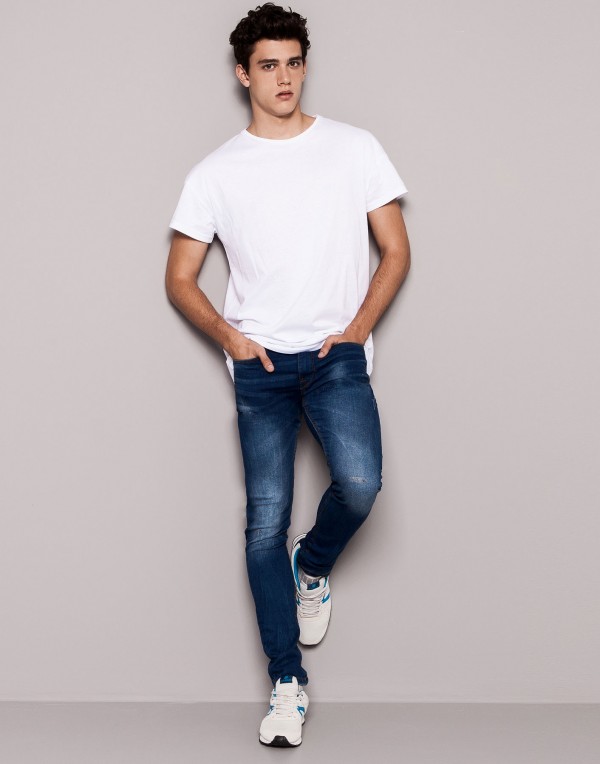 Xavier Serrano Models Trendy Young Clothes for Pull & Bear August 2014 ...